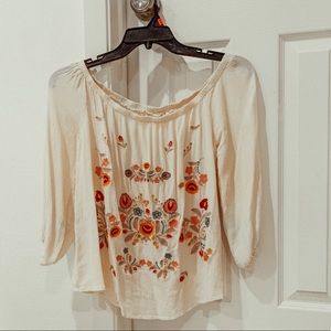 Cream Floral Blouse 🤍